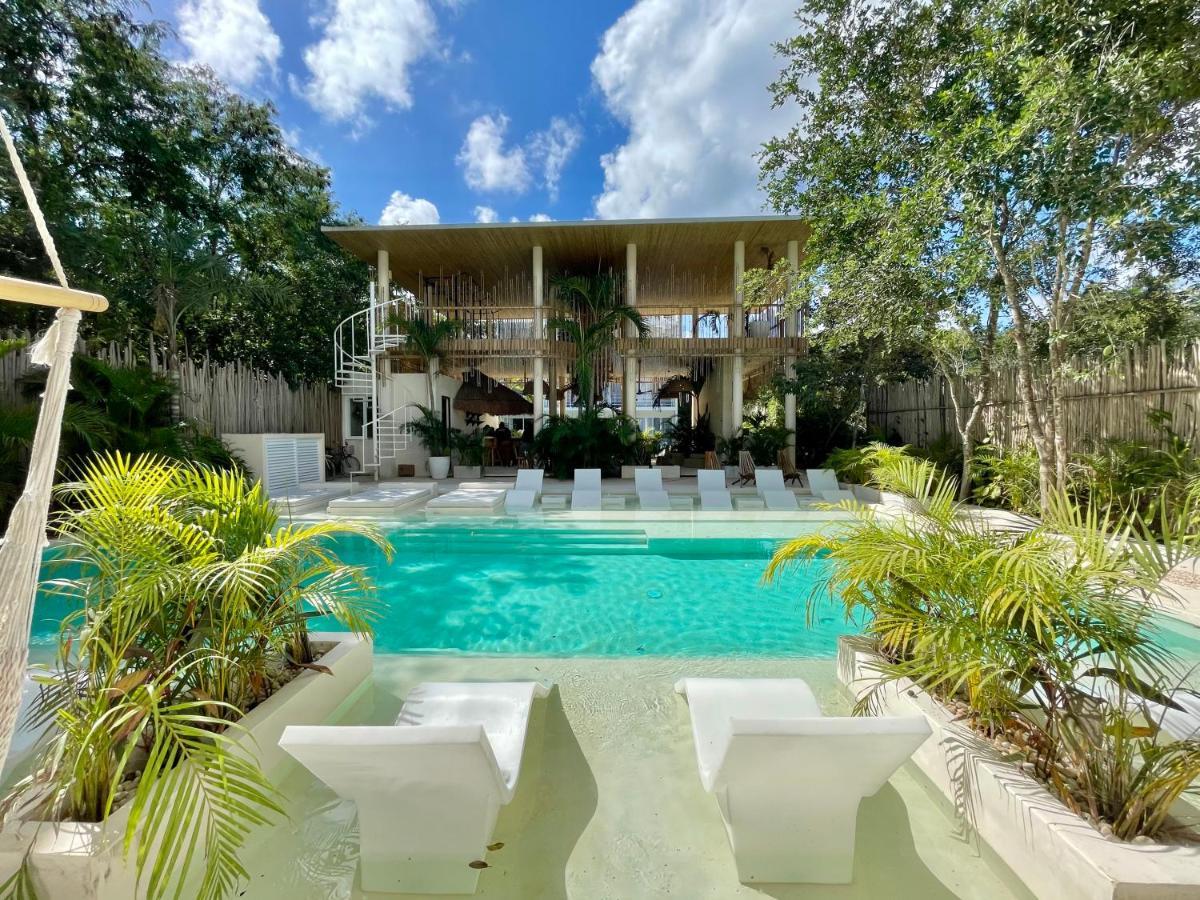 Beautiful Swim-Up Studio With Private Terrace, Pool And Jungle Gym ตูลุม ภายนอก รูปภาพ
