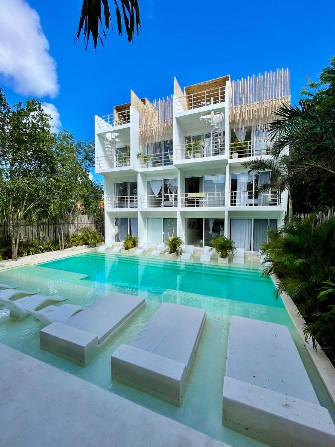 Beautiful Swim-Up Studio With Private Terrace, Pool And Jungle Gym ตูลุม ภายนอก รูปภาพ